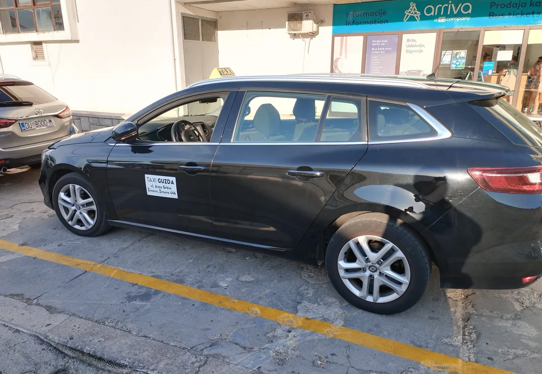 Taxi vozilo za otočne vožnje